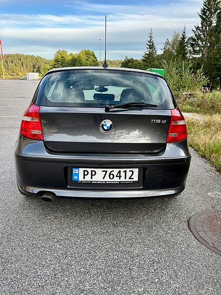 BMW 118d 7 of 30