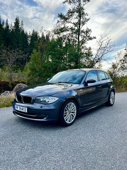 BMW 118d 2 of 30