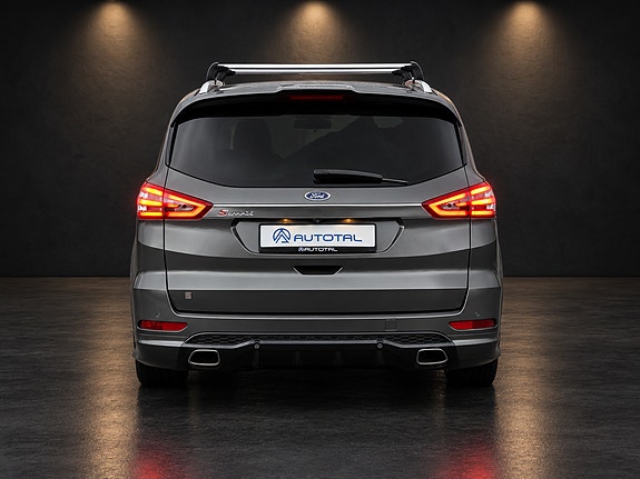 Ford S-MAX 7 of 30