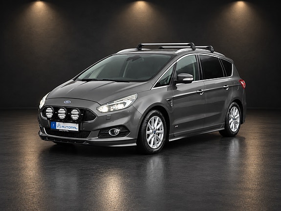 Ford S-MAX 3 of 30