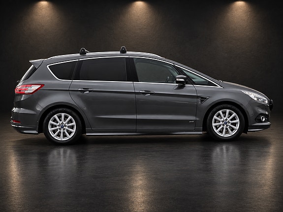 Ford S-MAX 9 of 30