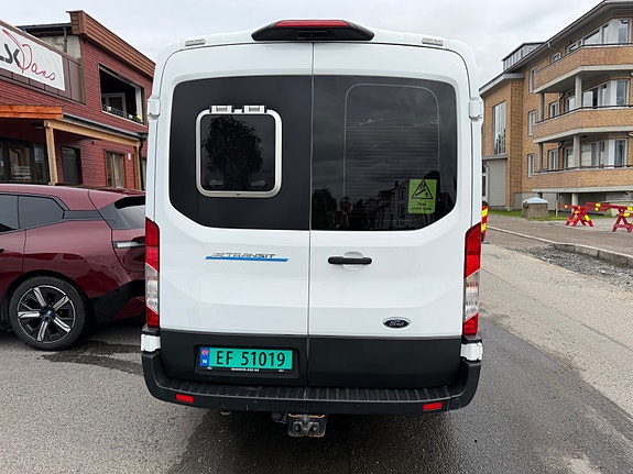 Ford E-Transit 350 L2 Van 6 of 30