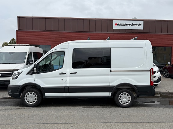 Ford E-Transit 350 L2 Van 3 of 30