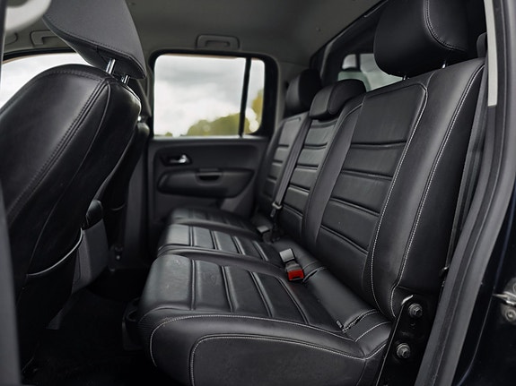 Volkswagen Amarok 13 of 30