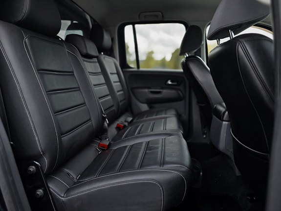 Volkswagen Amarok 15 of 30