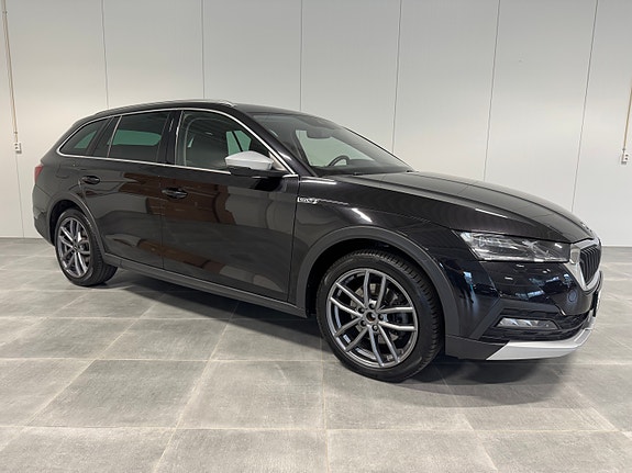 Skoda Octavia Scout 3 of 30