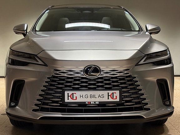 Lexus RX450h 2 of 22
