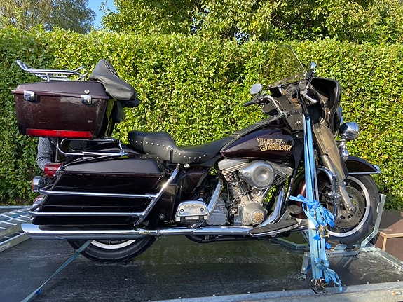 Harley-Davidson FLHS Electra Glide Sport 5 of 6