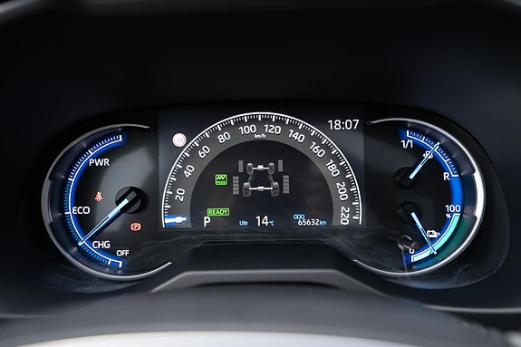 Toyota RAV4 19 of 30