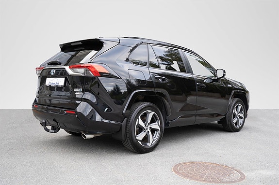 Toyota RAV4 7 of 30
