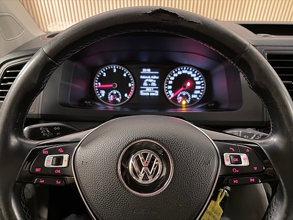 Volkswagen Transporter 17 of 26