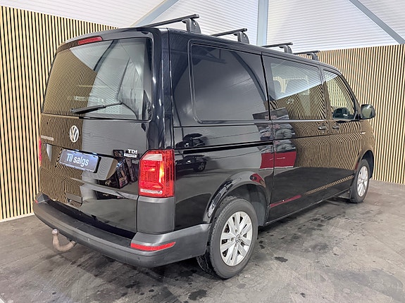 Volkswagen Transporter 12 of 26