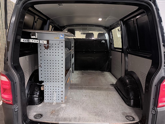 Volkswagen Transporter 25 of 26