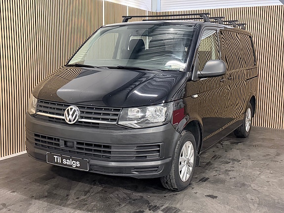 Volkswagen Transporter 4 of 26