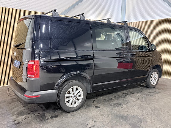 Volkswagen Transporter 11 of 26