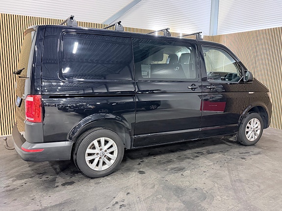 Volkswagen Transporter 10 of 26