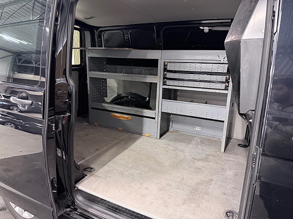 Volkswagen Transporter 26 of 26