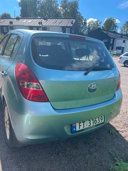 Hyundai i20 8 of 9