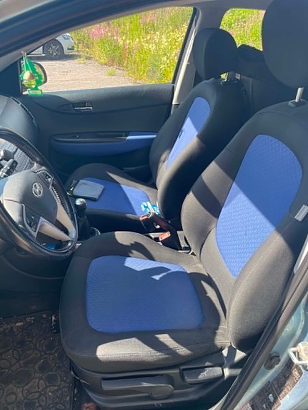 Hyundai i20 4 of 9