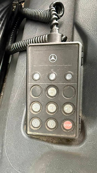 Mercedes-Benz 818 L 28 of 30