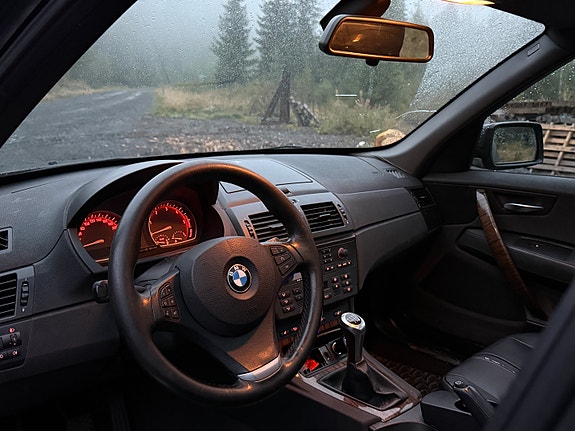 BMW X3 6 of 12