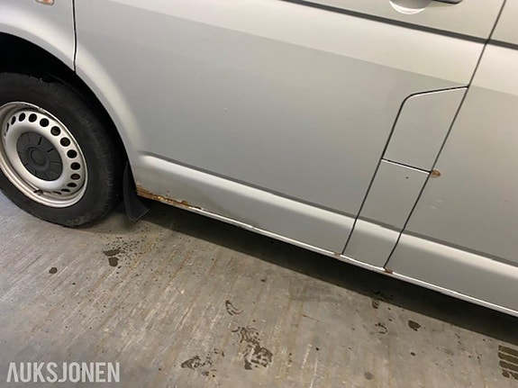 Volkswagen Transporter 9 of 14