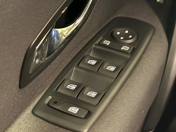 Renault Megane 15 of 21