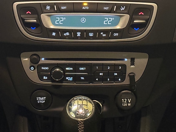 Renault Megane 13 of 21