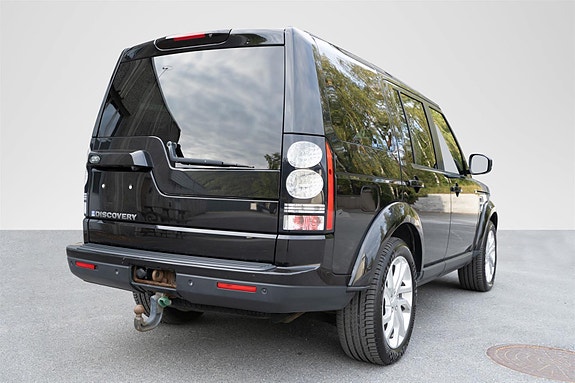Land Rover Discovery 4 8 of 30