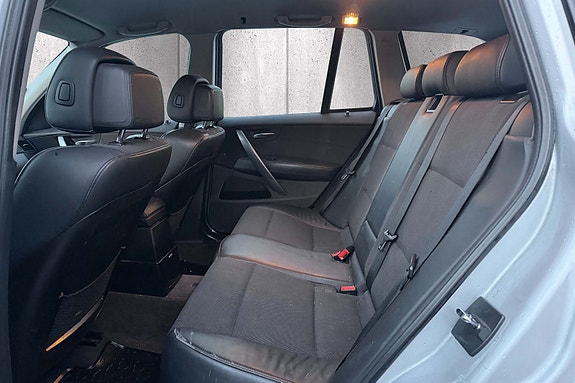 BMW X3 13 of 14