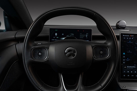 NIO ET5 12 of 30