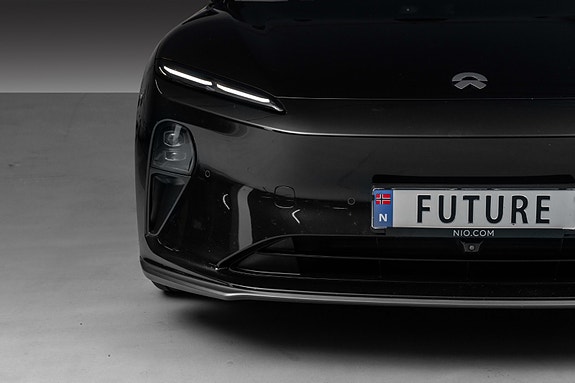 NIO ET5 5 of 30
