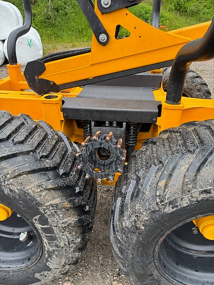 Valtra N 124 Hi-tech Moheda 121 4 WD 25 of 26