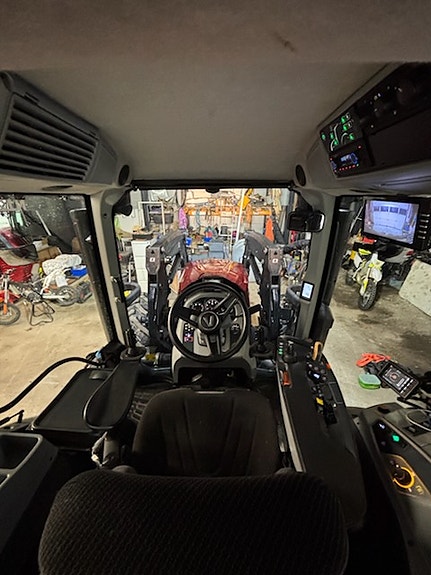 Valtra N 124 Hi-tech Moheda 121 4 WD 14 of 26