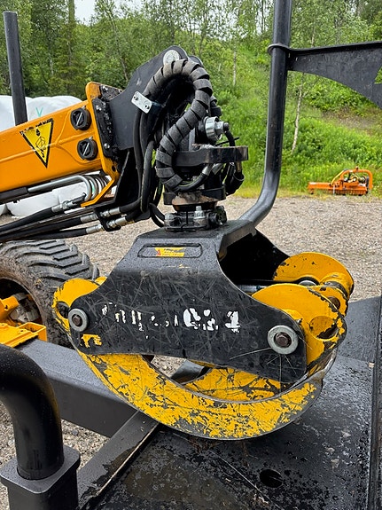 Valtra N 124 Hi-tech Moheda 121 4 WD 26 of 26