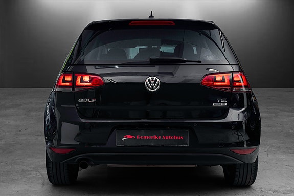 Volkswagen Golf VII 7 of 20