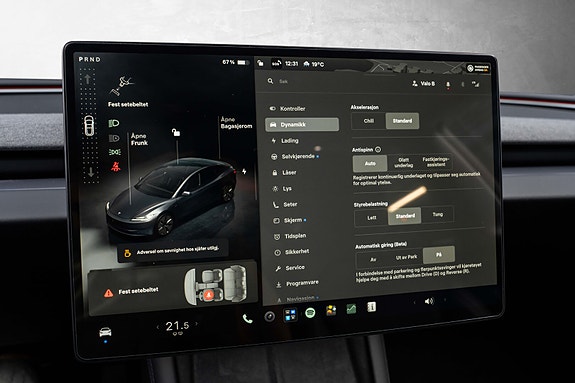 Tesla Model 3 16 of 30
