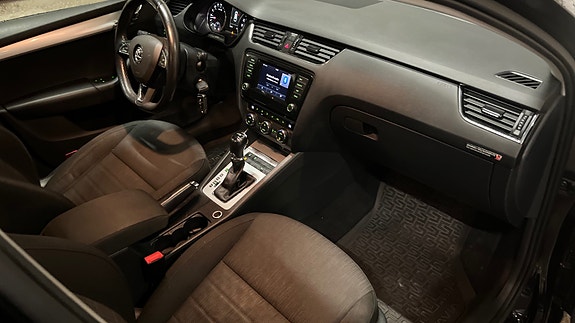 Skoda Octavia 16 of 19