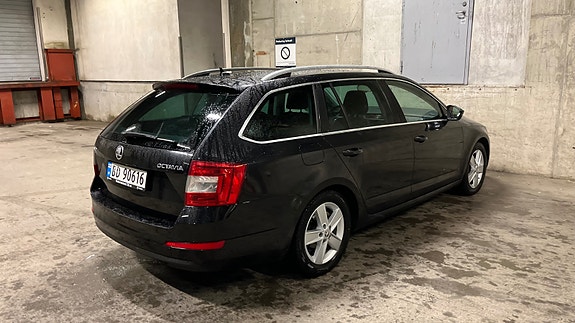 Skoda Octavia 7 of 19