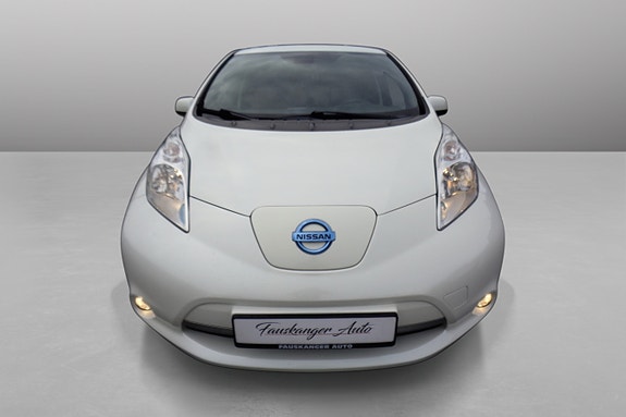 Nissan Leaf 9 of 30