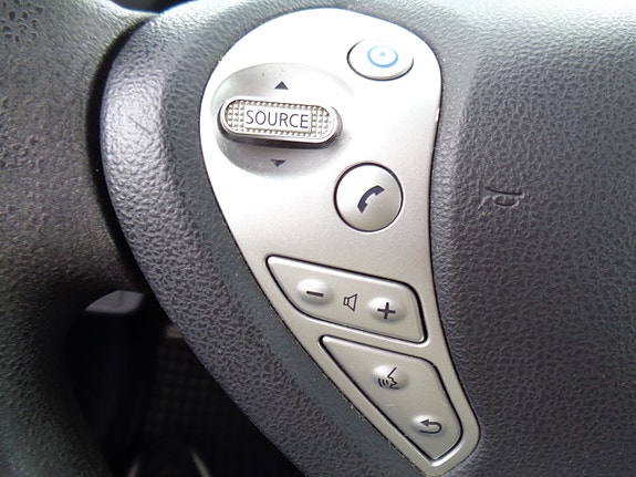 Nissan Leaf 24 of 30