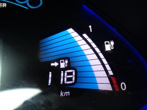 Nissan Leaf 23 of 30