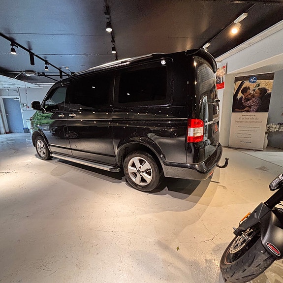 Volkswagen Transporter 5 of 27