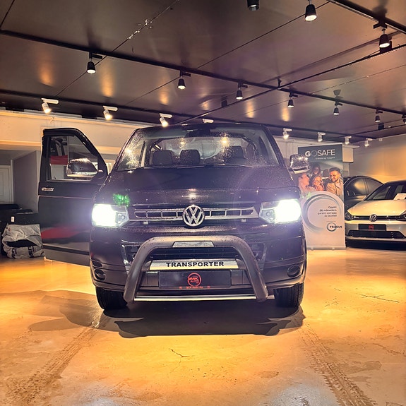 Volkswagen Transporter 25 of 27