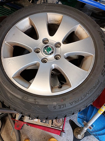 Skoda Superb 20 of 21