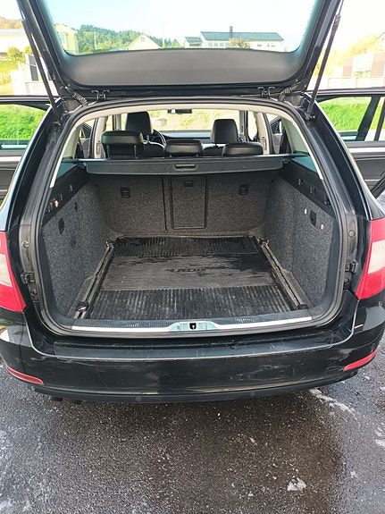 Skoda Superb 11 of 21