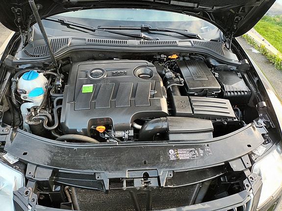Skoda Superb 10 of 21