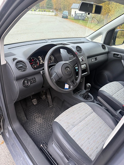 Volkswagen Caddy 14 of 18