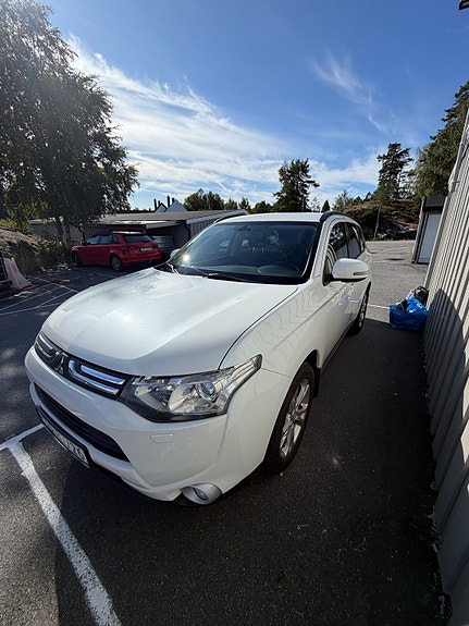 Mitsubishi Outlander 10 of 12