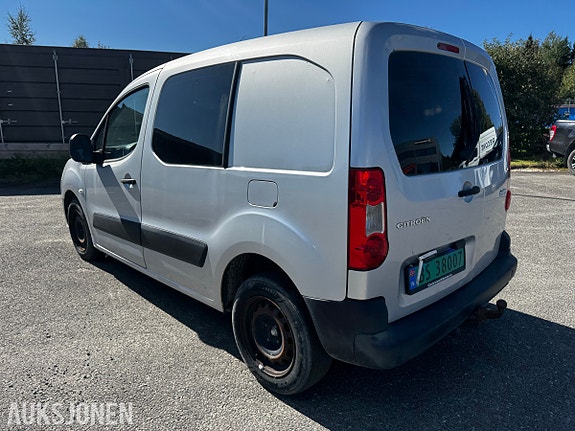 Citroen Berlingo 8 of 30